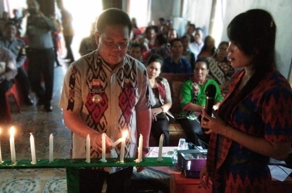 Paolus Hadi ketika Safari Natal di Kecamatan Noyan