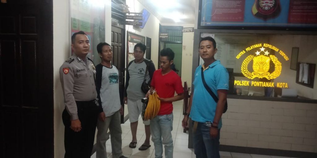 Abdurrahman Alias Ateng ditangkap usai memposting barang hasil curian di wal facebook foto jon