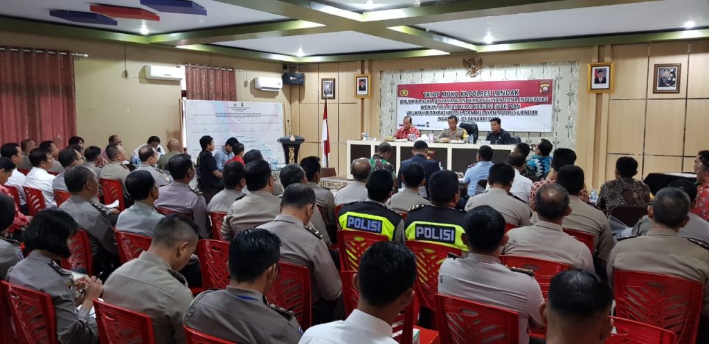 Suasana tatap muka antara Polres Landak bersama tamu undangan 