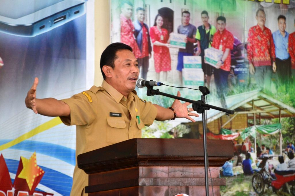  Sekretaris Daerah Kabupaten Landak Vinsensius