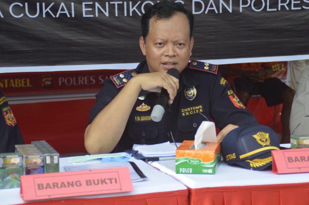 Kepala KPPBC TMP C Entikong, Paulus Dwi Jogyastara