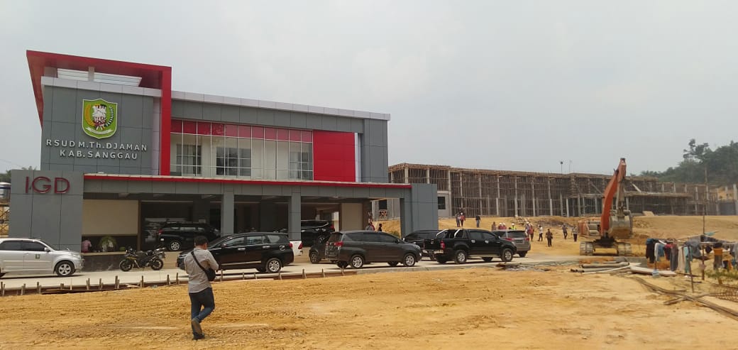 Foto---Gedung RSUD M.Th Djaman yang masih dalam proses pembangunan