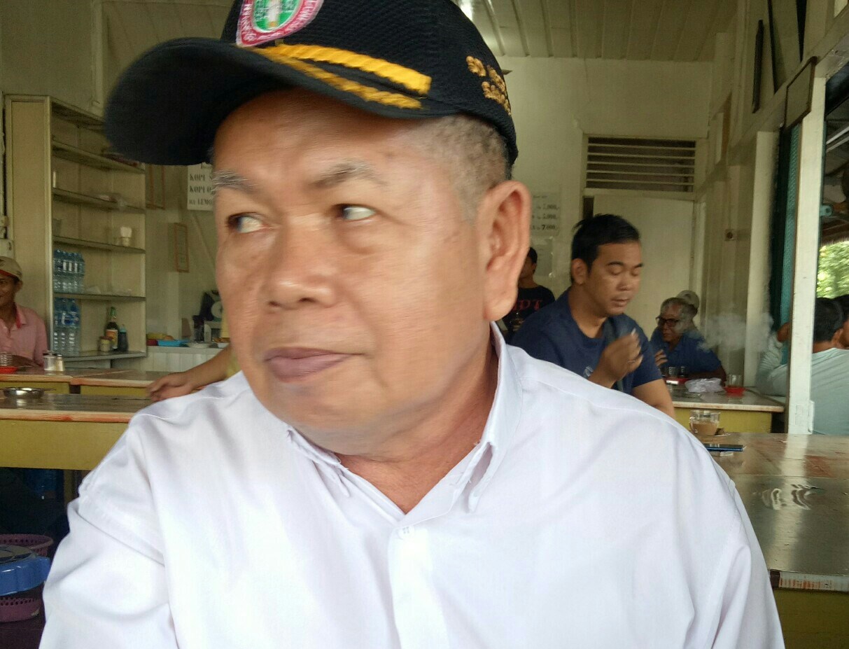Foto---Kepala SD Negeri 11 Sanggau, H. Ja'far.