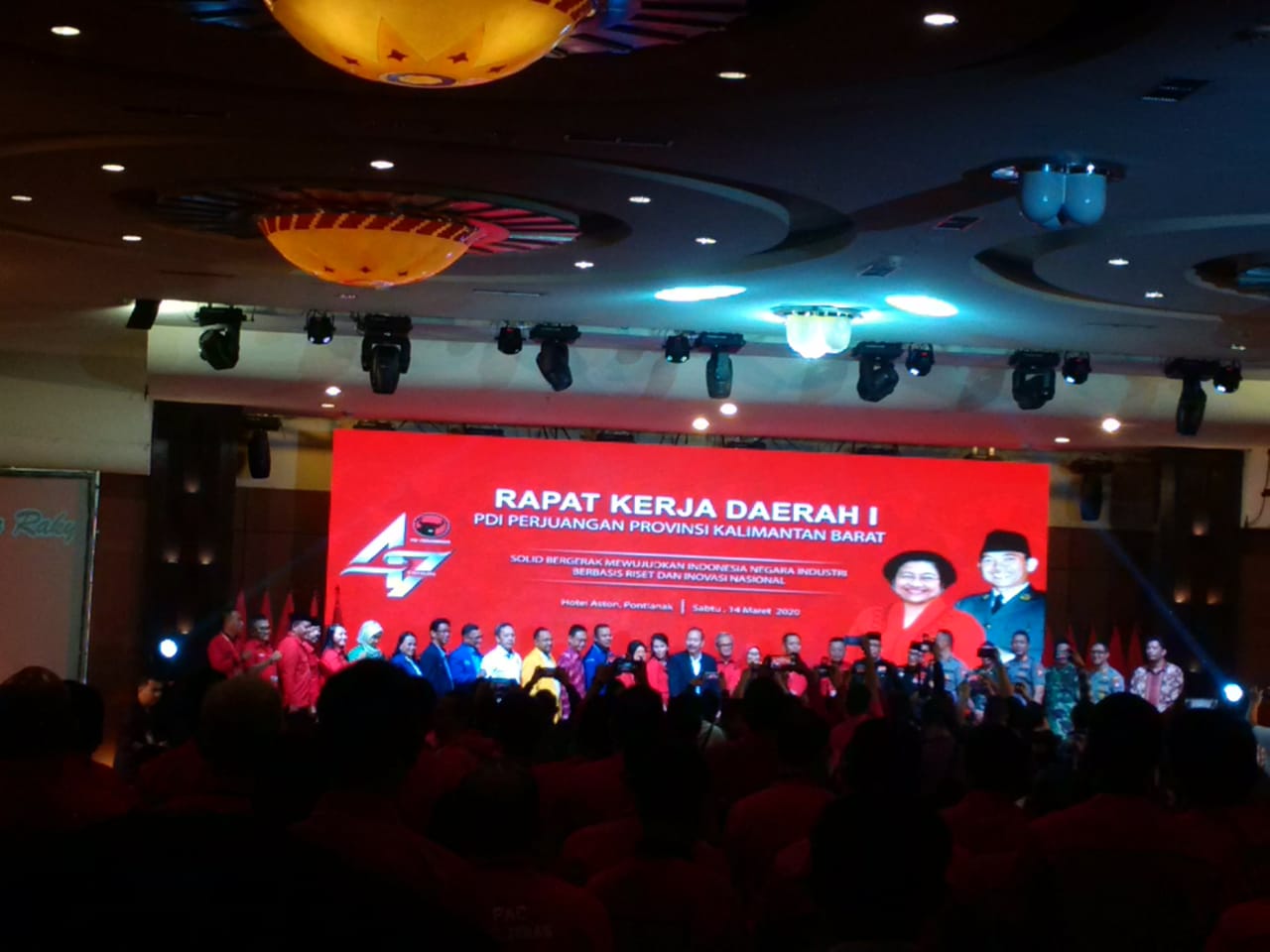 Rakerda I PDI Perjuangan di Kalimantan Ballroom Hotel Aston Pontianak, Sabtu (14/03/2020).